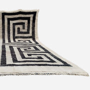 MRIRT ISLMAN RUG